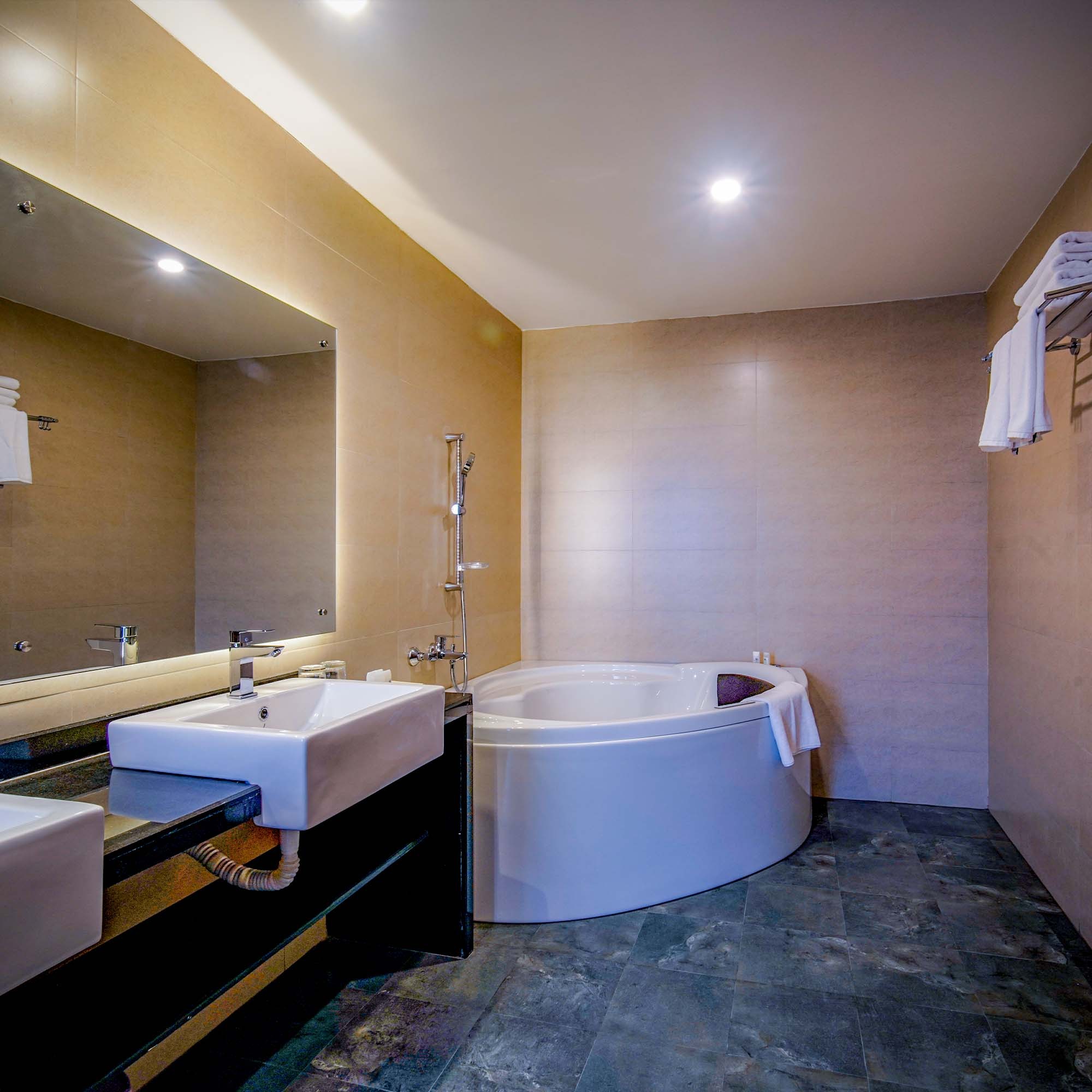 Room Image Alt